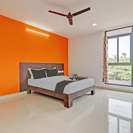 Super Capital O Blooms Stay Inn Near Snow City Bangalore Dış mekan fotoğraf
