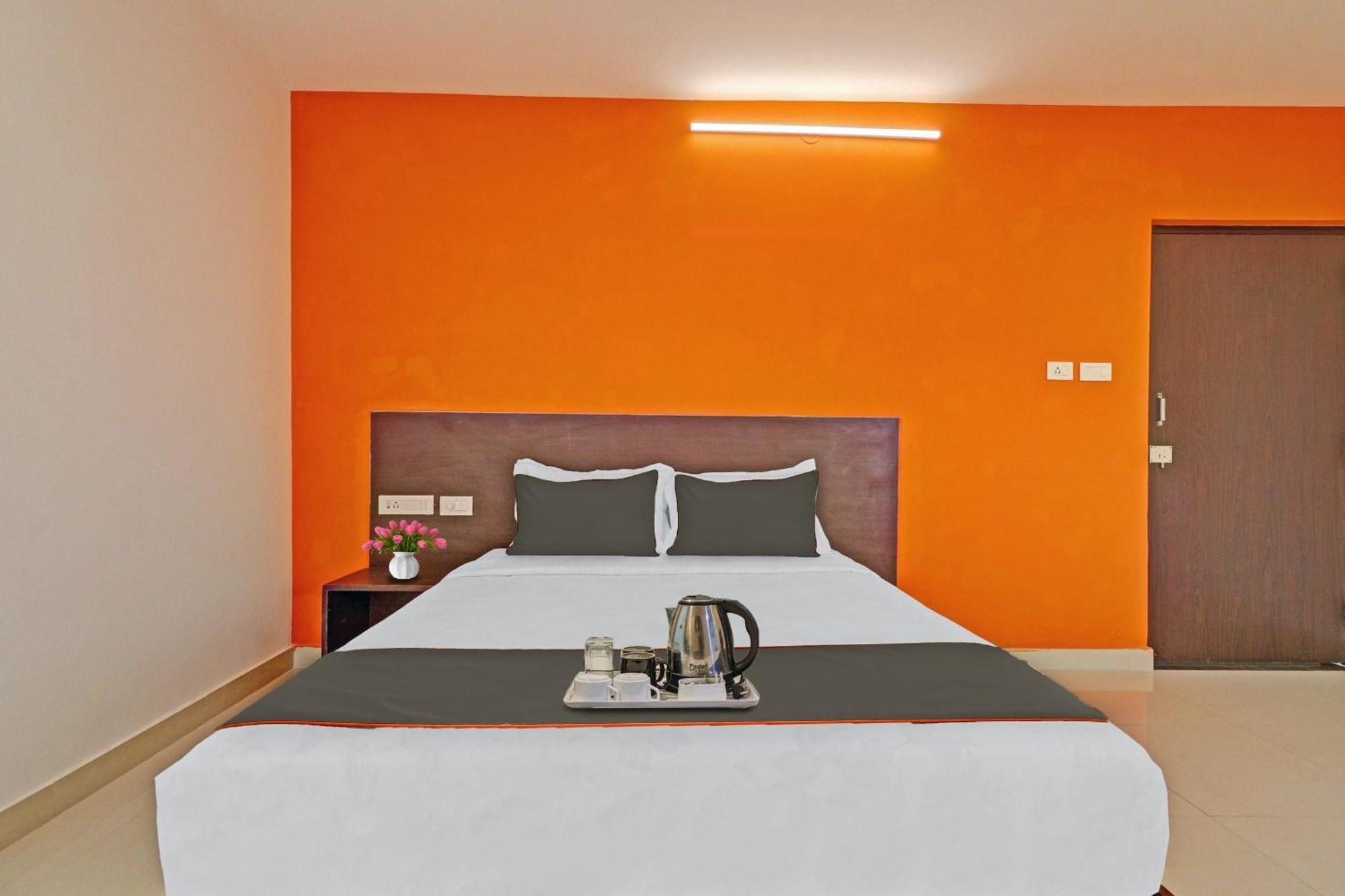 Super Capital O Blooms Stay Inn Near Snow City Bangalore Dış mekan fotoğraf